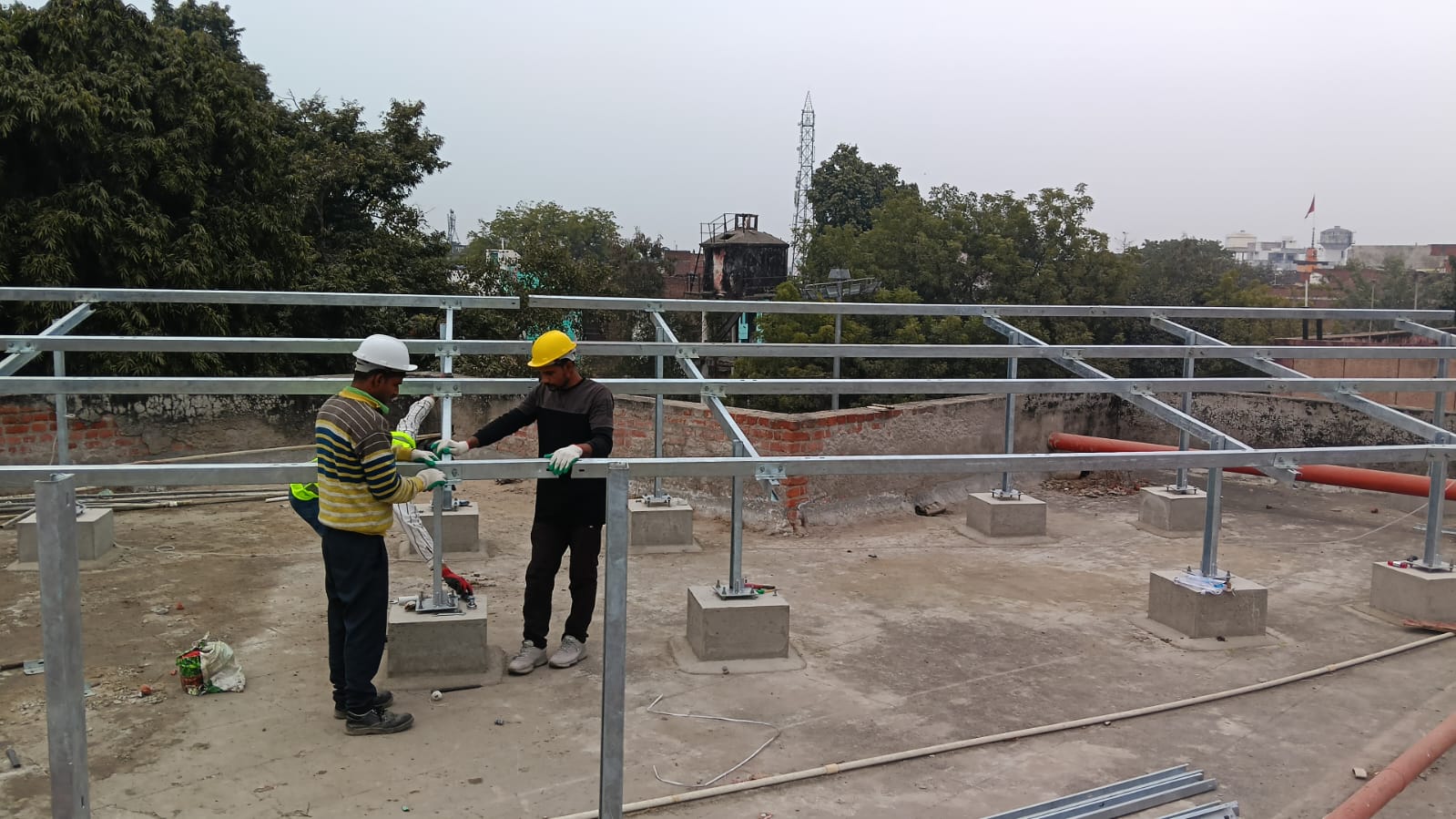 Solar mounting structure installation